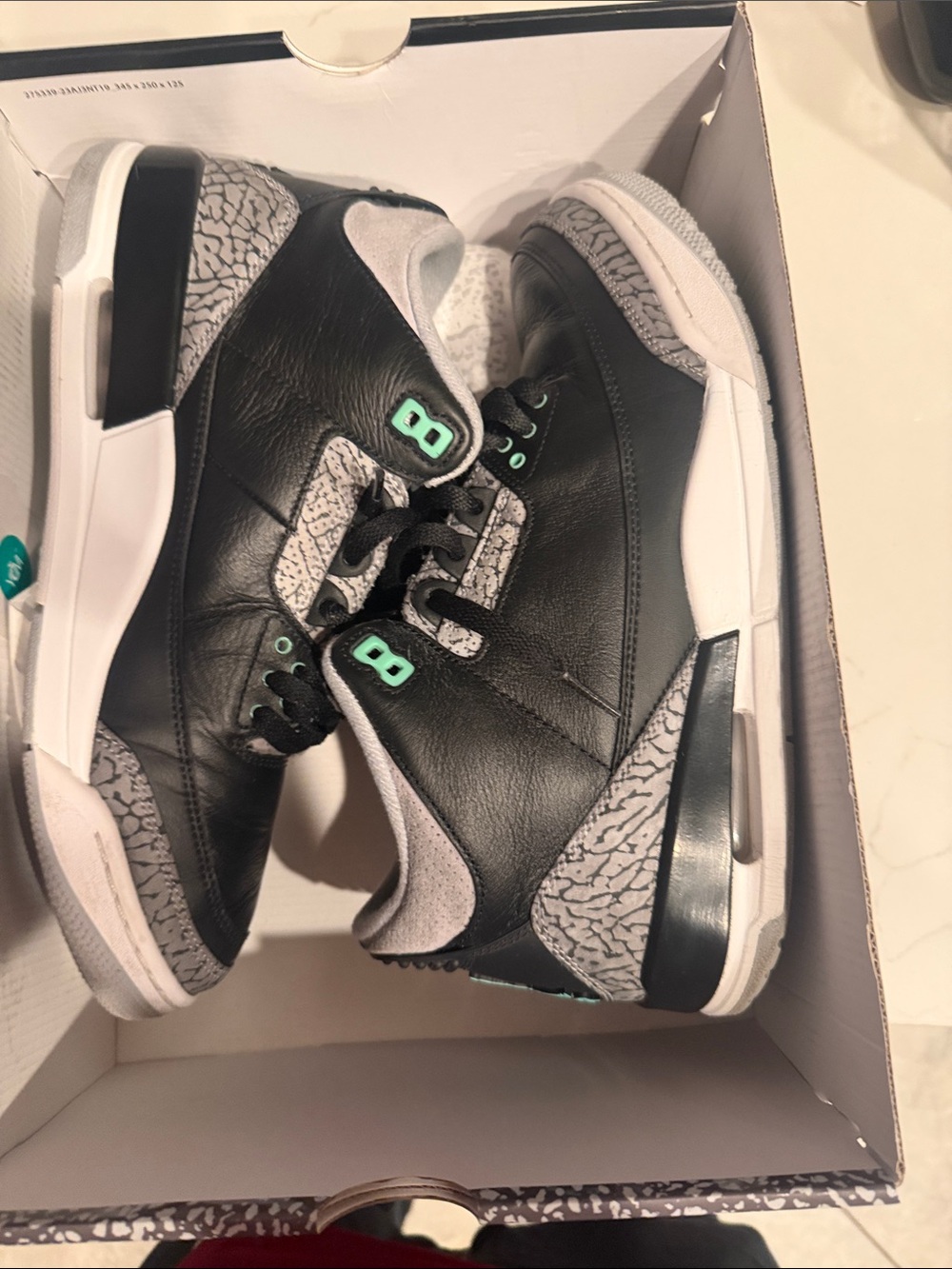 Jordan Air Jordan 3 Retro in Black, Green, Wolf Grey